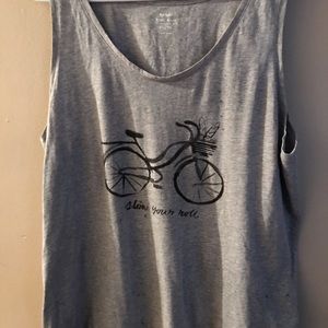 Women’s Old Navy large tank Tee Top